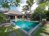 Villa Eshara I, View of Villa from the Pool
